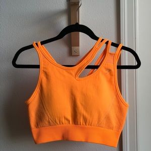 BRAND NEW Gym Shark Bra and Legging Set